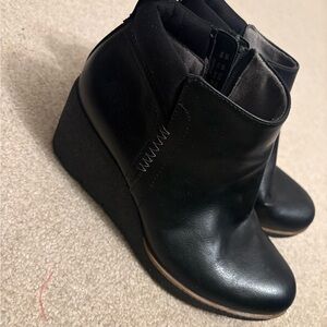 Dr. Scholl's Black Wedge Ankle Boots
